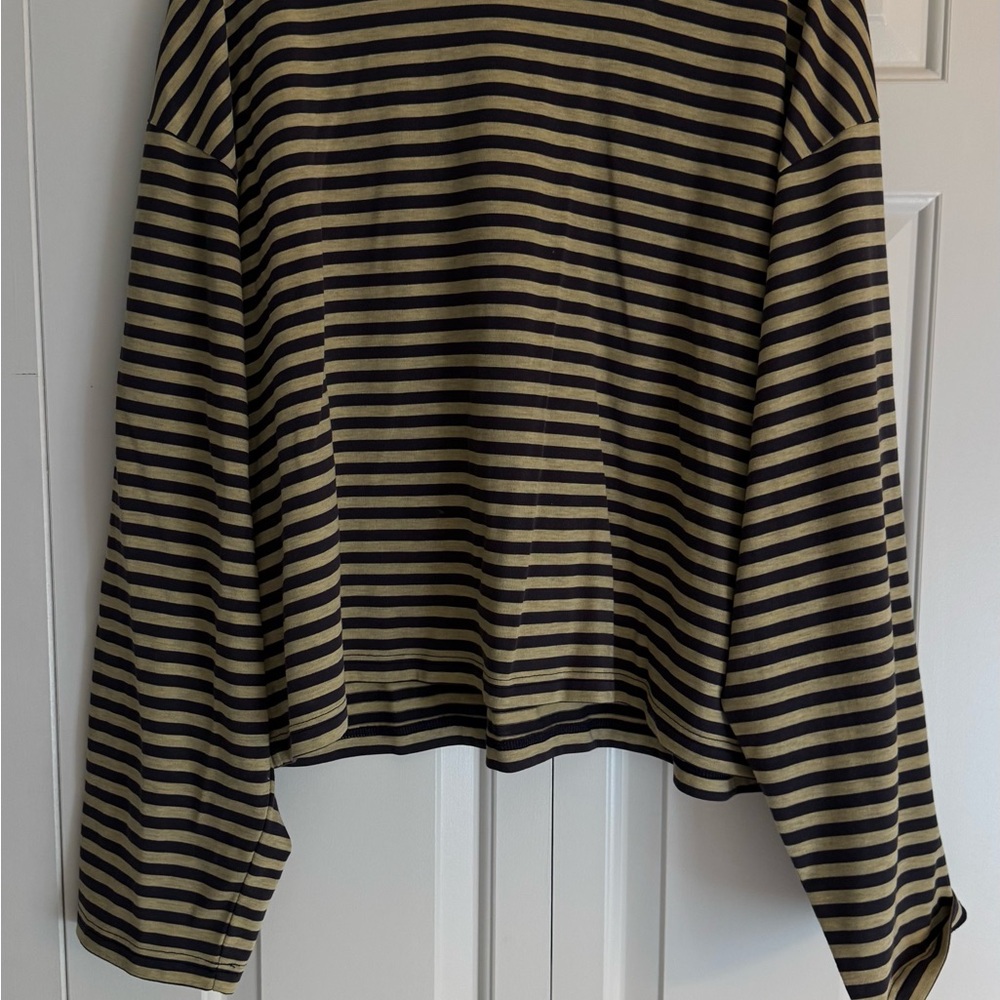 Lioness Navy and Beige Striped Top